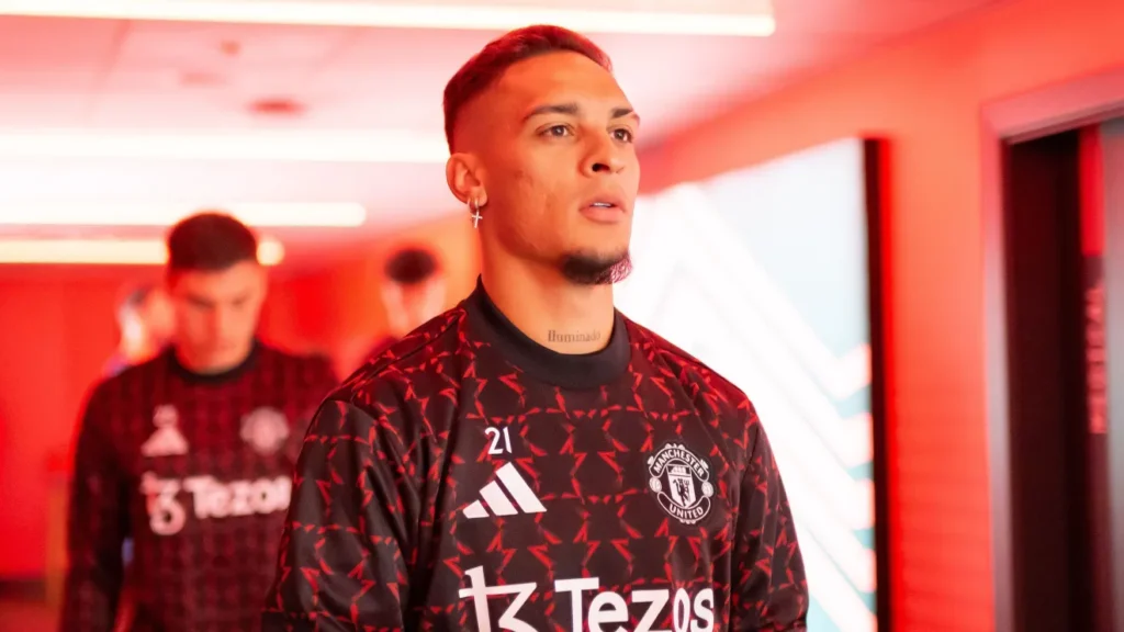 Antony Manchester United e1726511311917