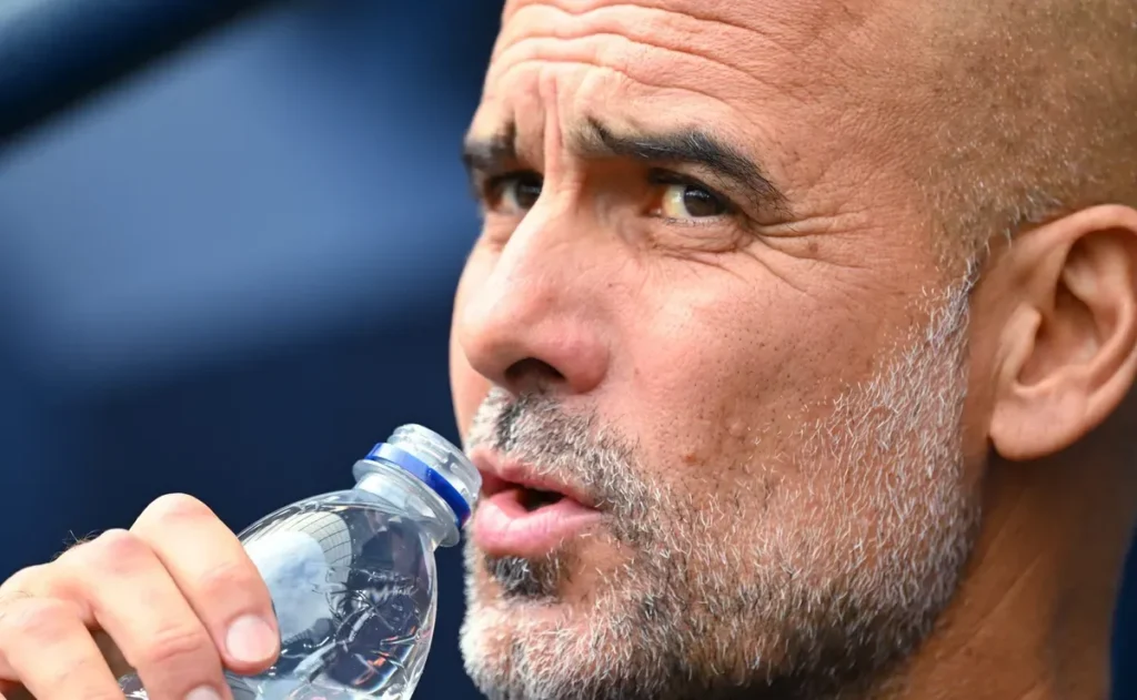 Jogador esquecido por Guardiola no Manchester City pode ser negociado por R$ 359 milhões 1 Jogador esquecido por Guardiola no Manchester City pode ser negociado por R$ 359 milhões