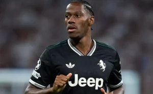 Jonathan David é desejado por Chelsea e Tottenham