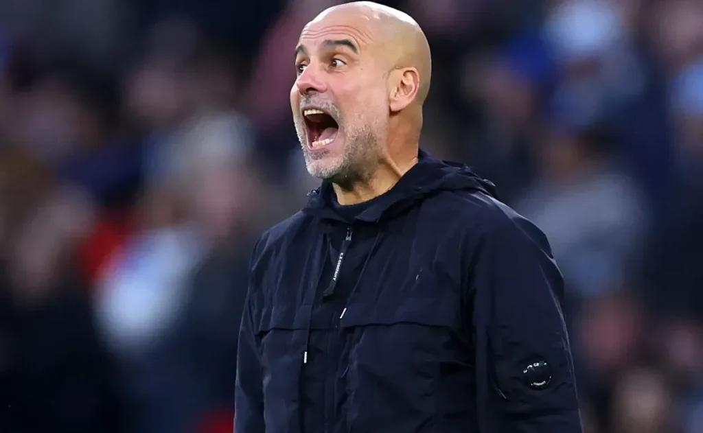 Manchester City atende pedido de Guardiola e entra na disputa por Carlos Baleba